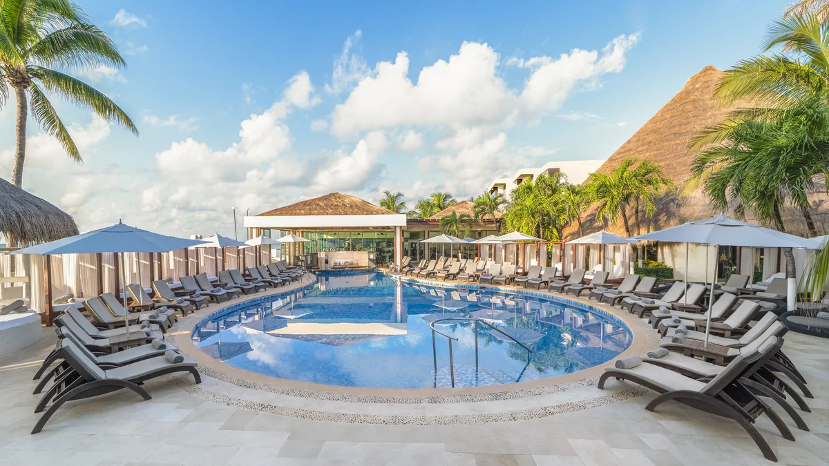 Desire Riviera Maya Resort pool, courtesy of Original Group